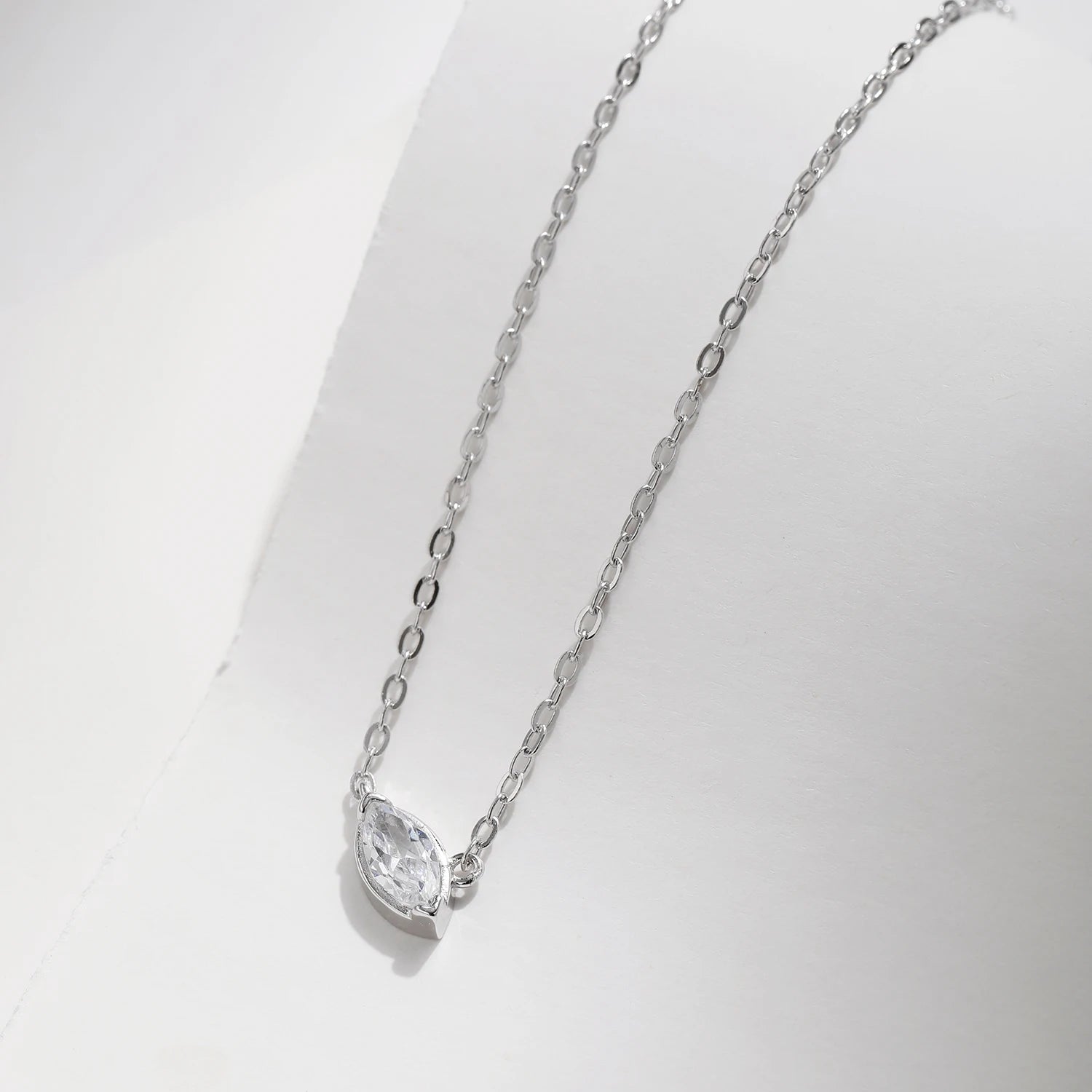 Charm necklace style in sterling silver with necklace and pendant look