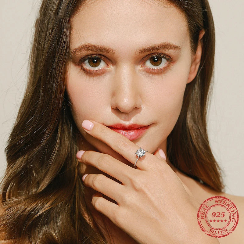 A wedding ring with ring size from ring comfort