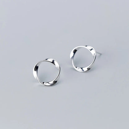 Minimalist Round Push-Back Stud Earrings