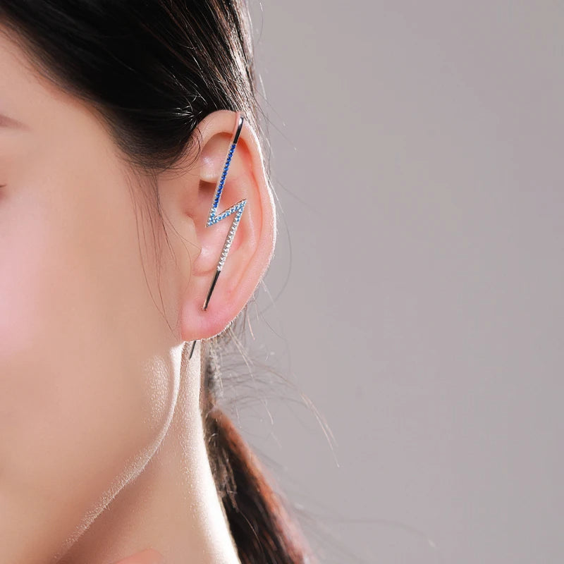 Ear rings with lightning detail and cz set in 925 sterling silver