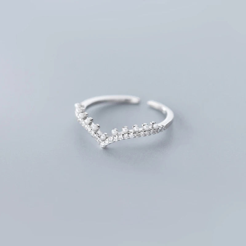 Fine jewelry silver ring in 925 sterling silver with pearl