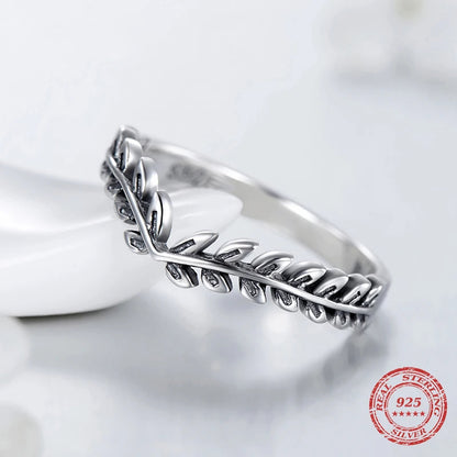 Lucky Leaf Vintage Sterling Silver Stackable Ring