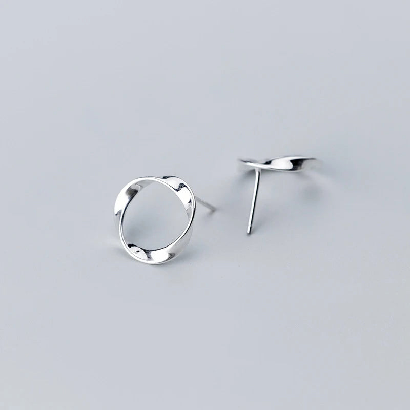 Minimalist Round Push-Back Stud Earrings