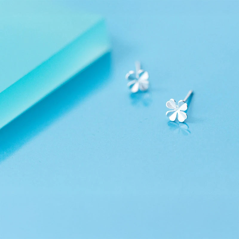 Silver color finish on lucky clover stud earrings