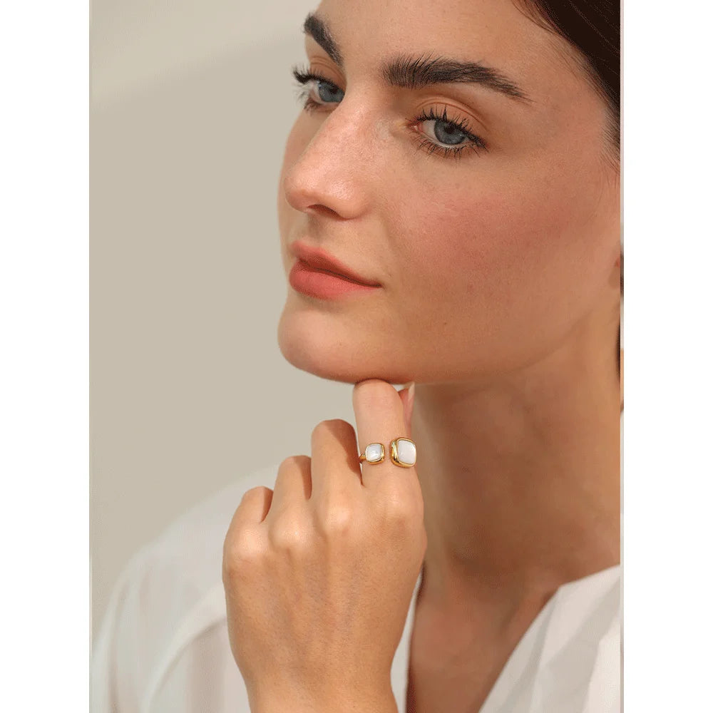 Stylish Natural Shell Square Gold Ring