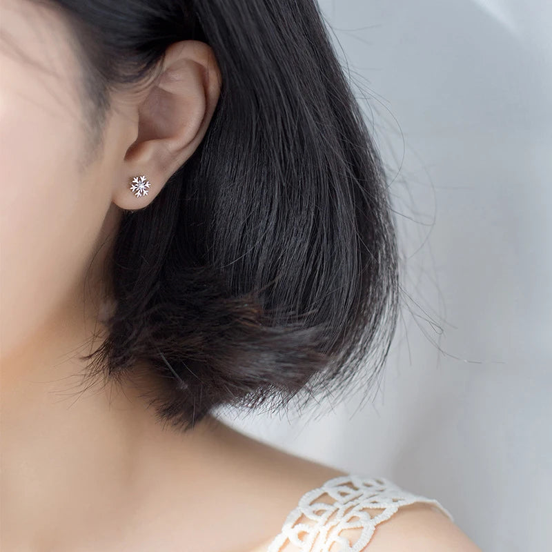 Frosted glow snowflake sparkle studs silver closure