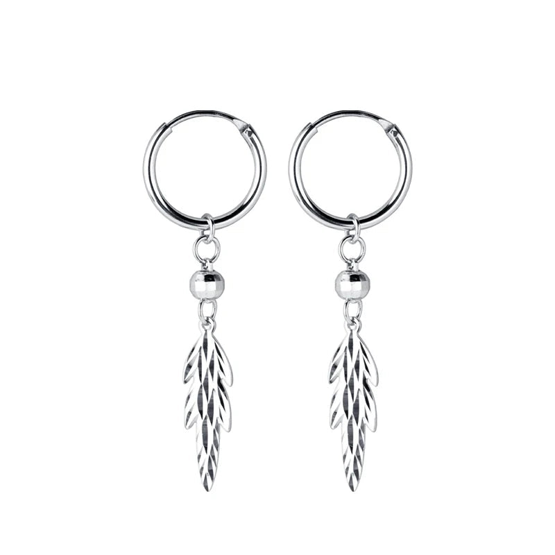 Dangle earrings in sterling silver with vintage jewelry charm