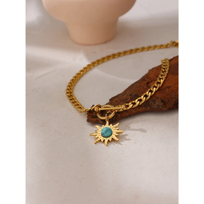 Exquisite Sunflower Pendant Necklace in 18K Gold