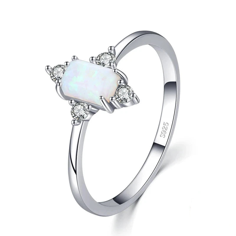 Opal ring in 925 sterling silver with shining opal stone