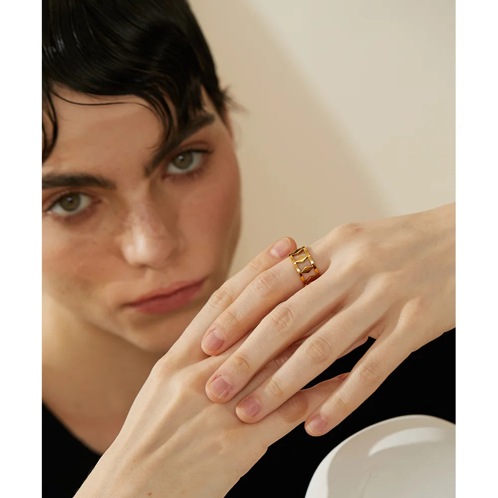 Rhombus Geometric Hollow Open Ring in Gold