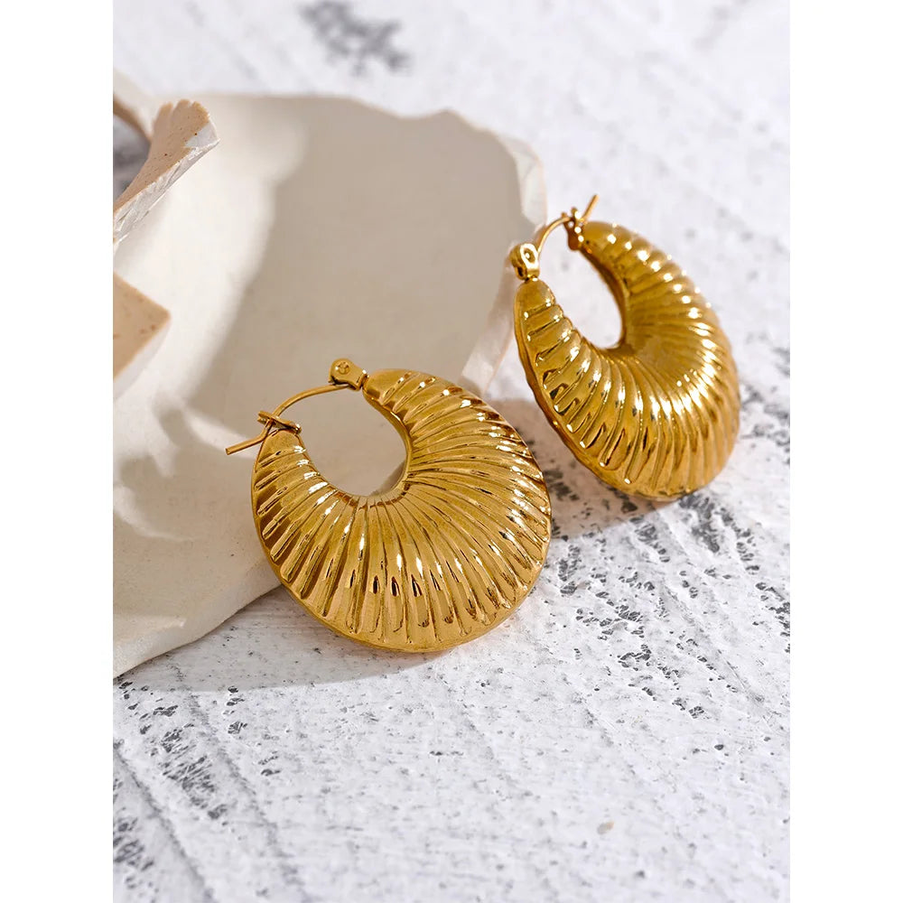 30mm Gold Hollow Chunky Hoop Earrings in Stainless Steel