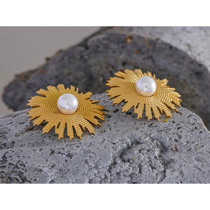 Vintage Sunflower Pearl Stud Earrings in Gold