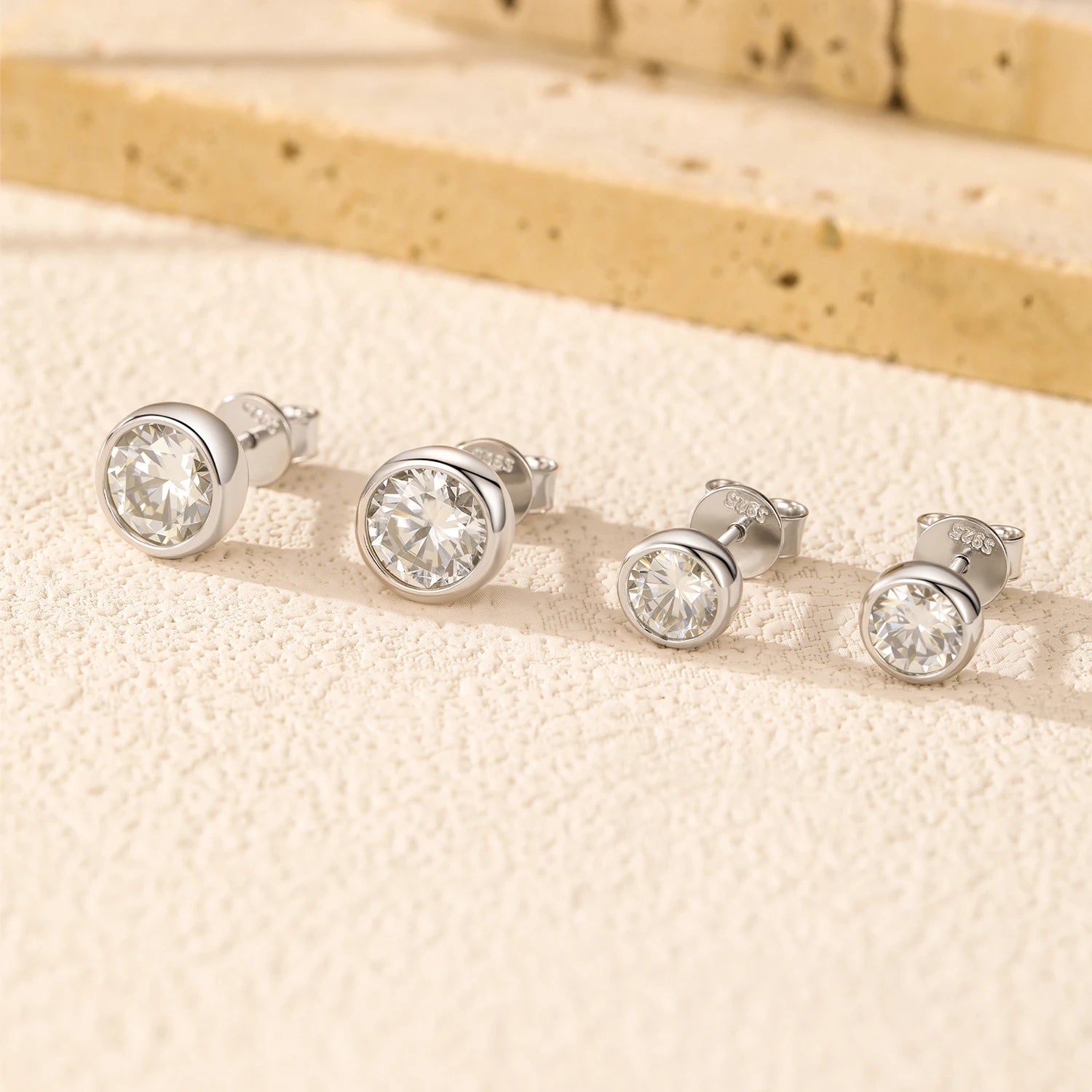 925 silver stud earrings shining with refined moissanite brilliance