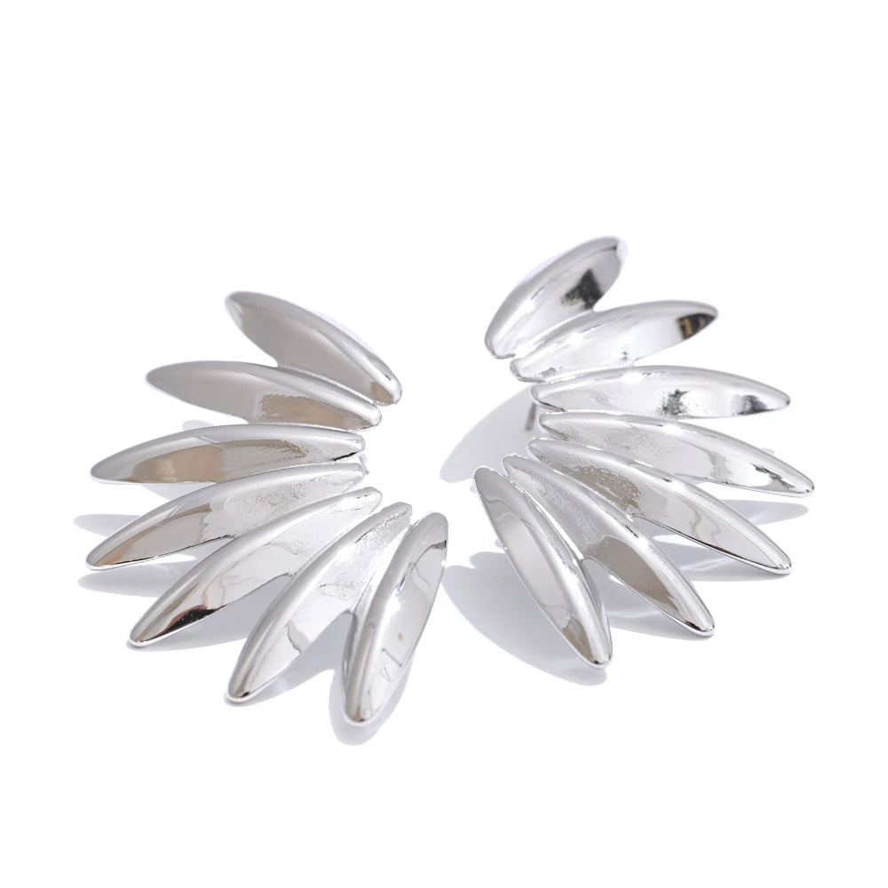 Stainless steel stud earrings for women in gold plated finish