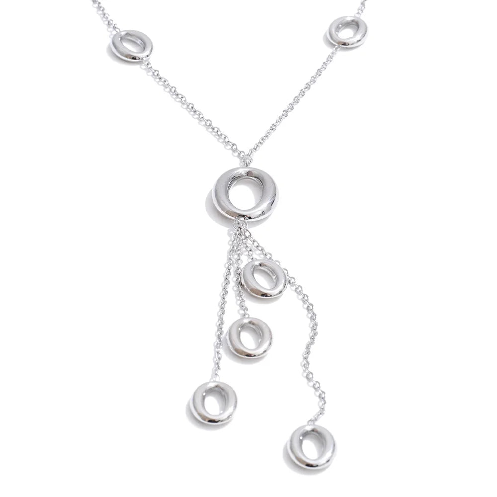 Graceful necklace and pendant piece for everyday style