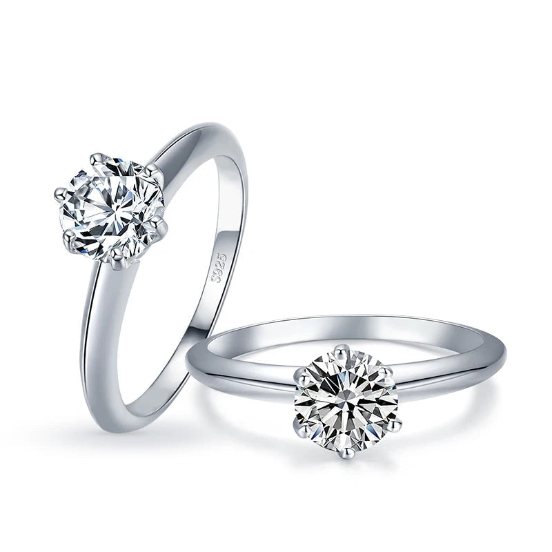 Vintage ring in 925 sterling silver with a smooth sterling silver ring finish