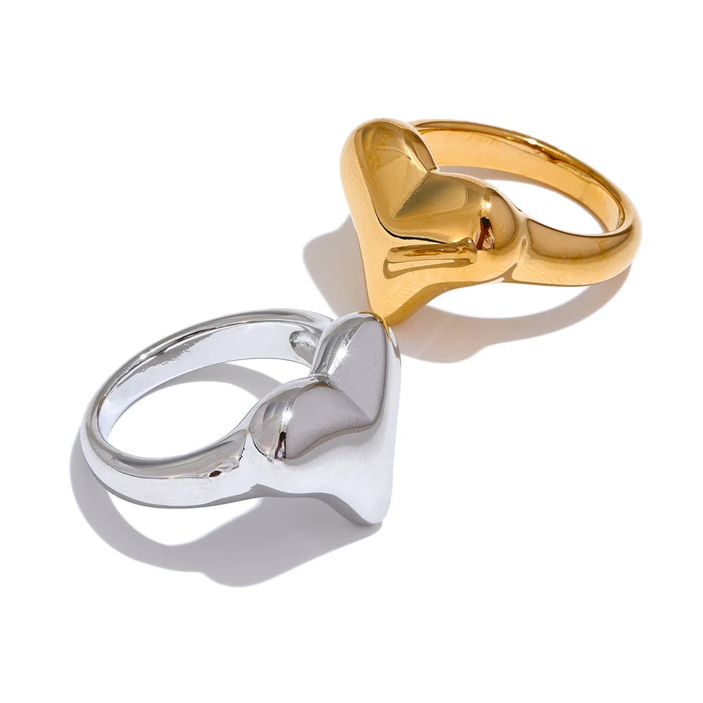 Heart Love Ring - Water Resistant 18K PVD Plated