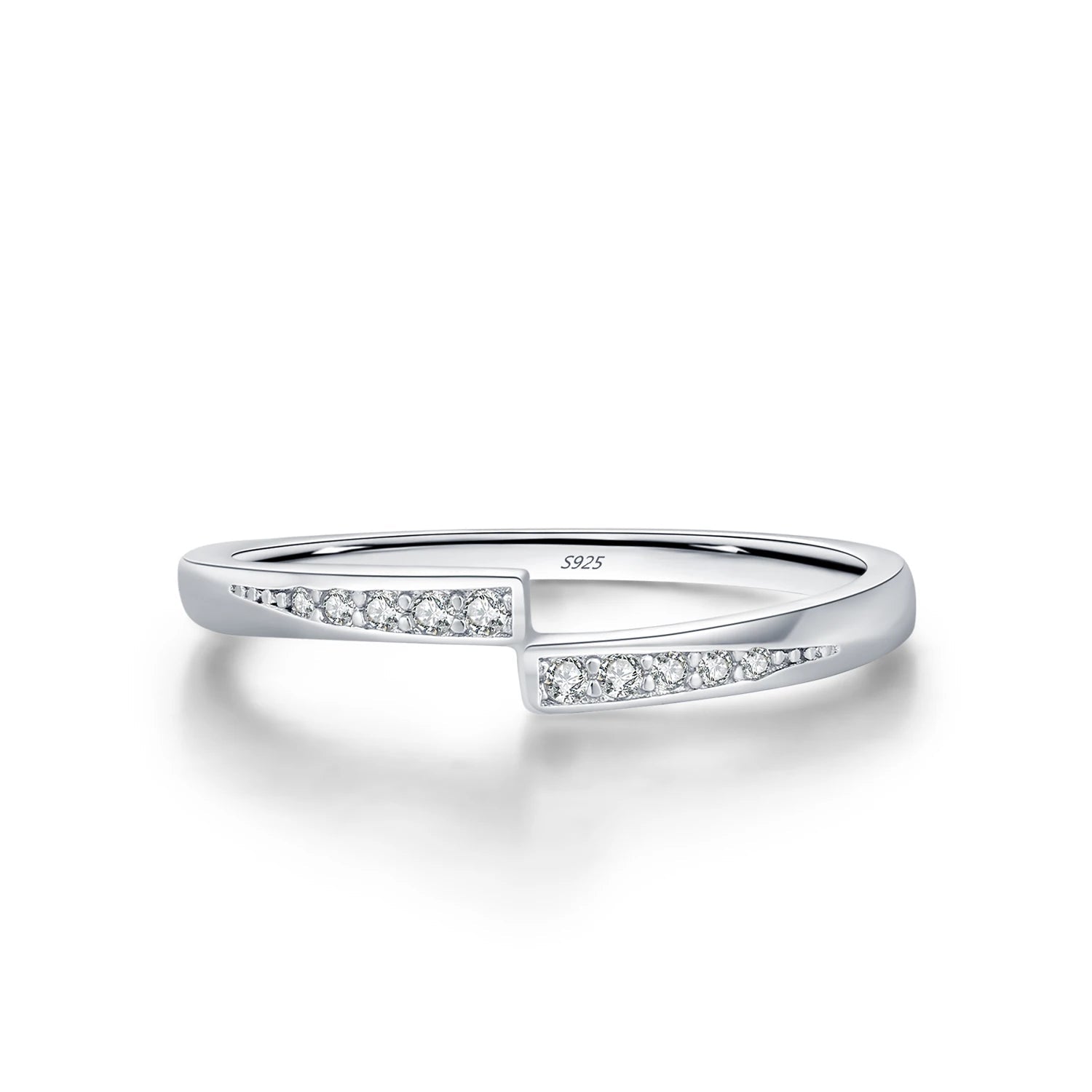 Minimal 925 silver ring with ring with size for smooth fit