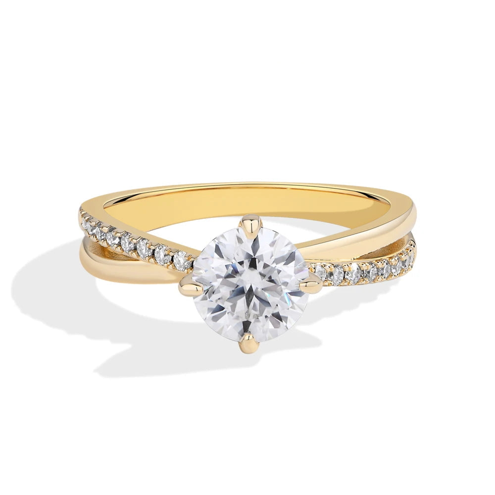 Silver moissanite ring for weddings with four-claw design