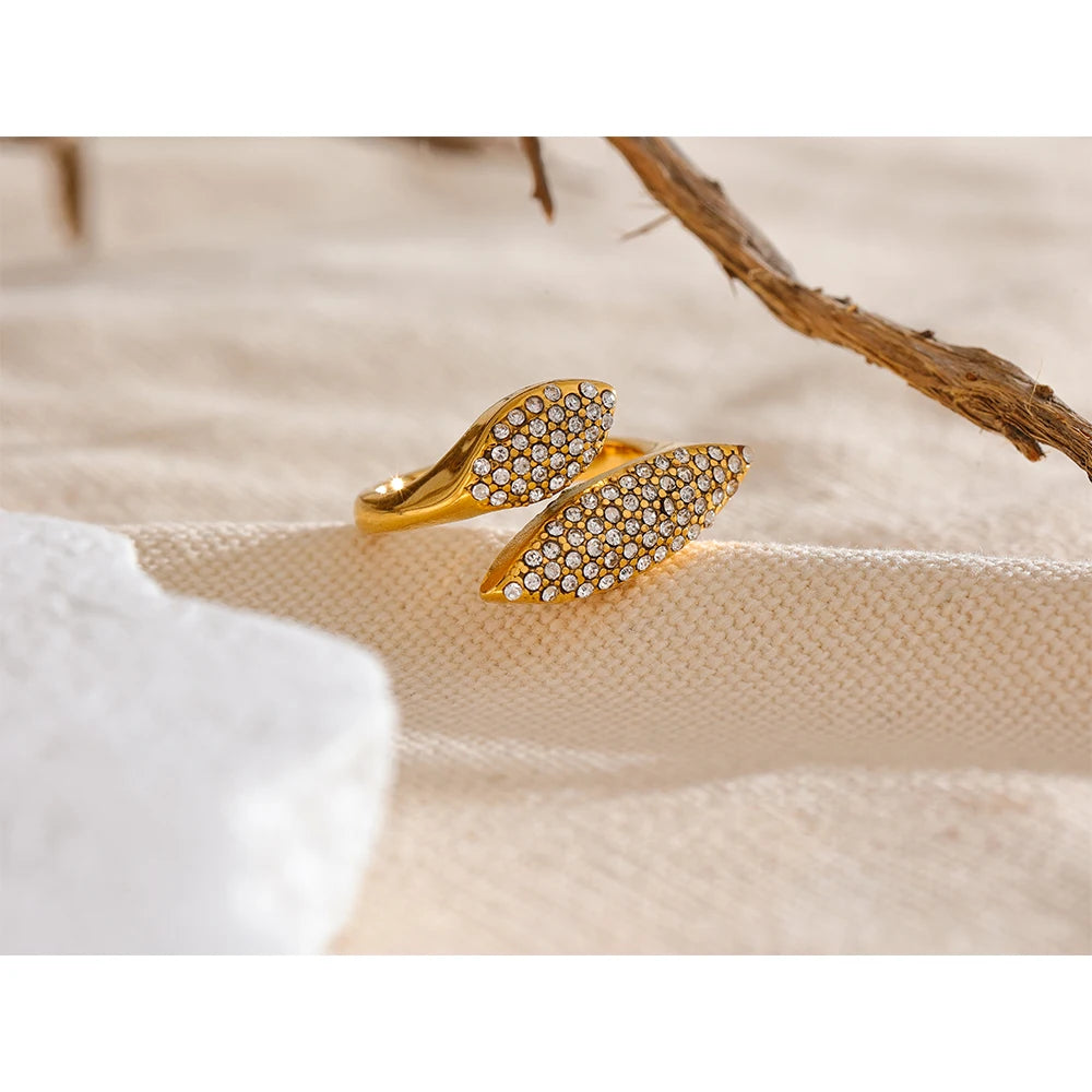 Luxury Bling Cubic Zirconia Gold Ring