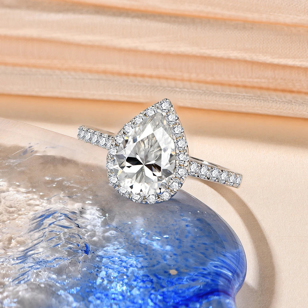 Close view of a moissanite ring in a pear cut 2.0CT design