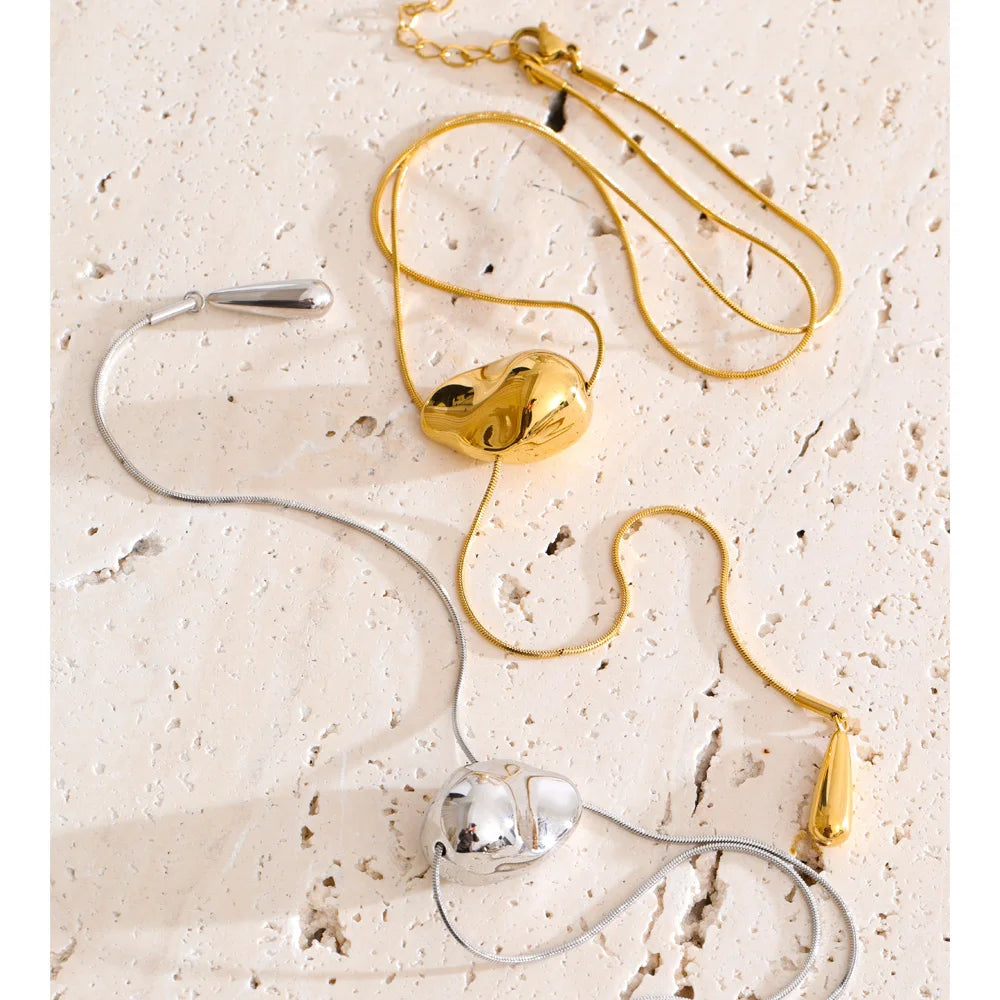 Waterproof jewelry stainless steel necklace with radiant shine