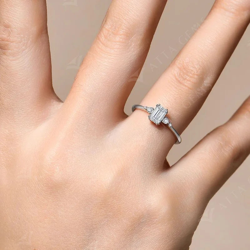 Elegant engagement ring with moissanite jewelry rings sparkle in emerald cut