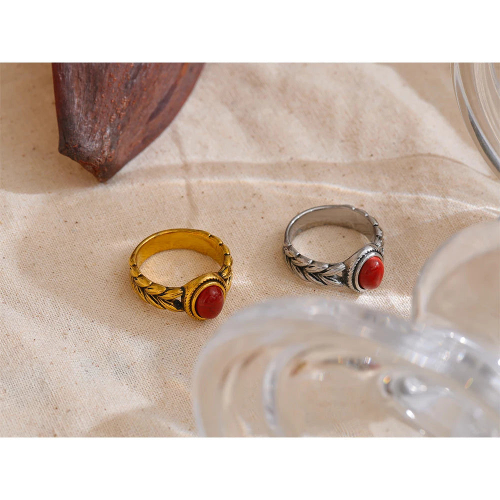 18K Gold Plated Vintage Red & Black Stone Ring