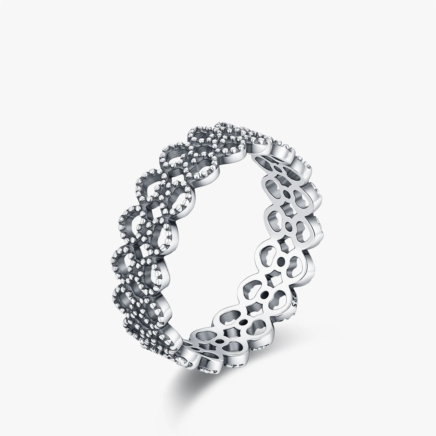 Retro hollow heart lace pattern ring in sterling silver sparkle