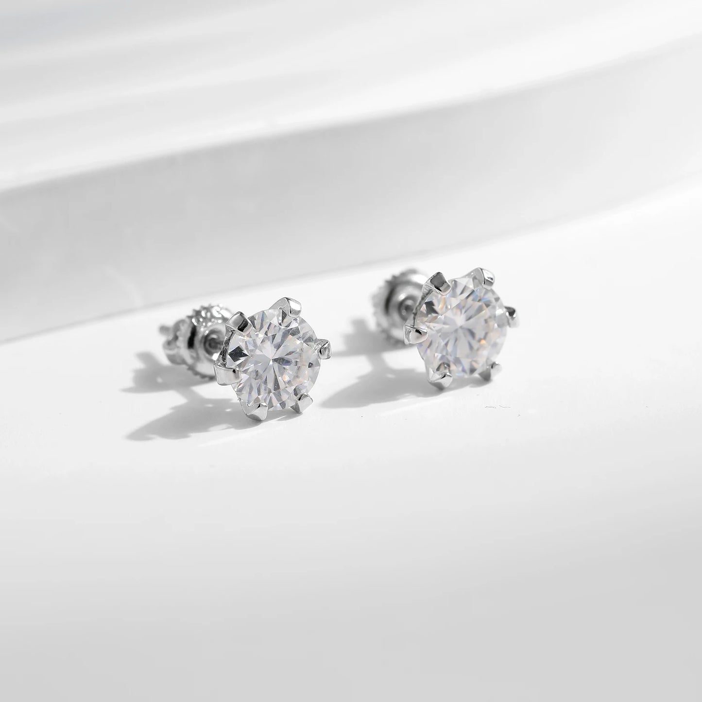 1 Carat Moissanite Stud Earrings