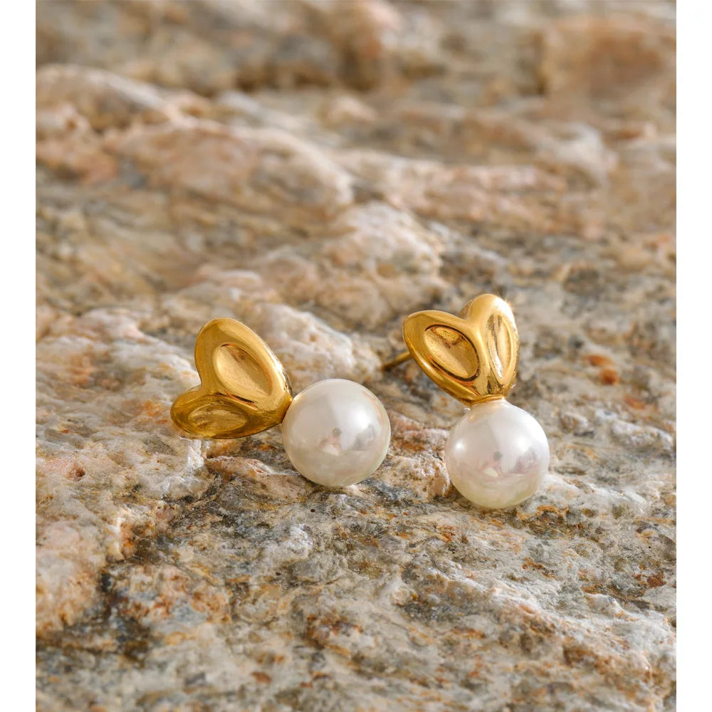 Stainless steel jewelry heart stud earrings with pearl