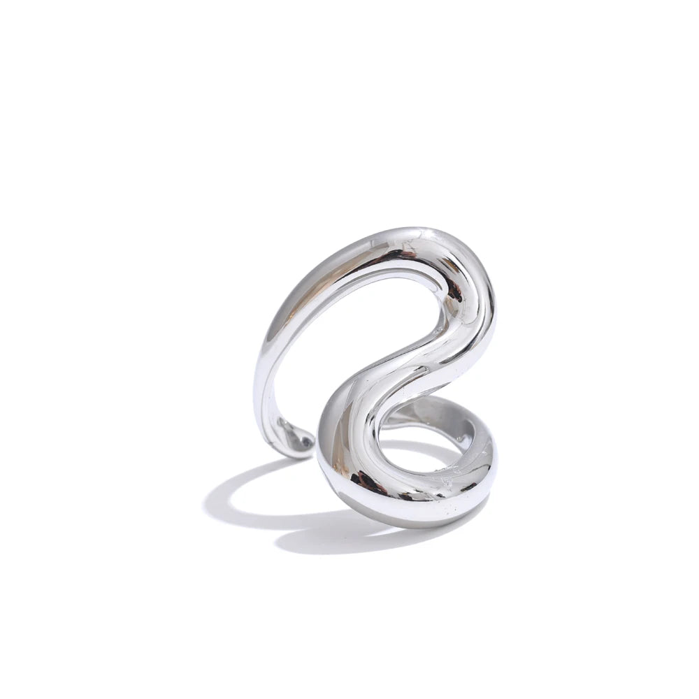 Minimal geometric fashion ring highlighting finger and ring elegance