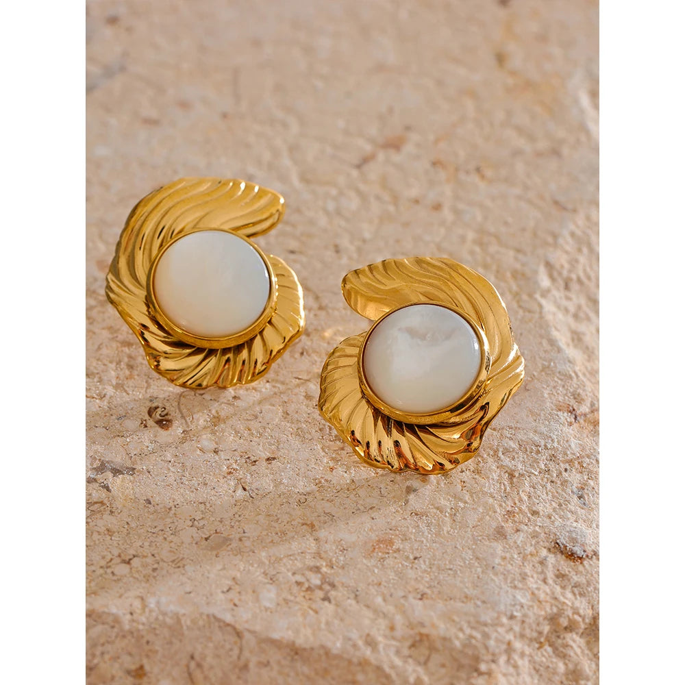 Natural Shell Geometry Stud Earrings