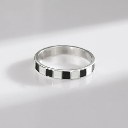 Chic Grid Sterling Silver Black & White Enamel Ring