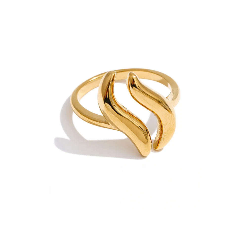 Adjustable geometric wave ring in gold plated stainless steel jewelry