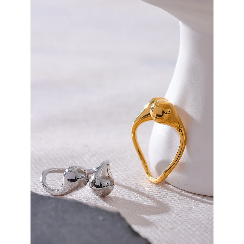 Stylish Water Drop Personalized Ring