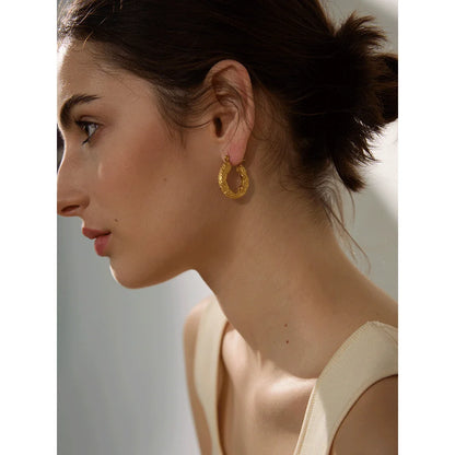 Vintage Hollow Round Hoop Earrings in Gold