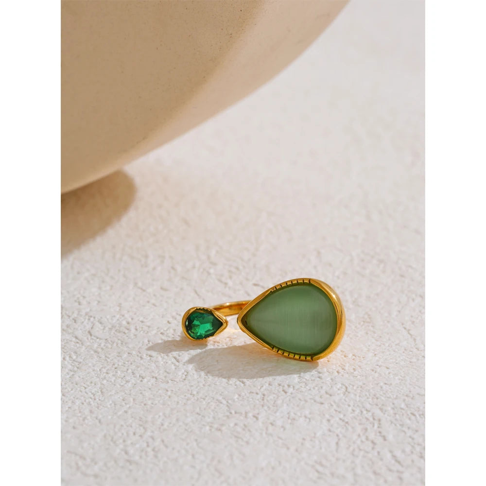 Green Zirconia Water Drop Golden Ring