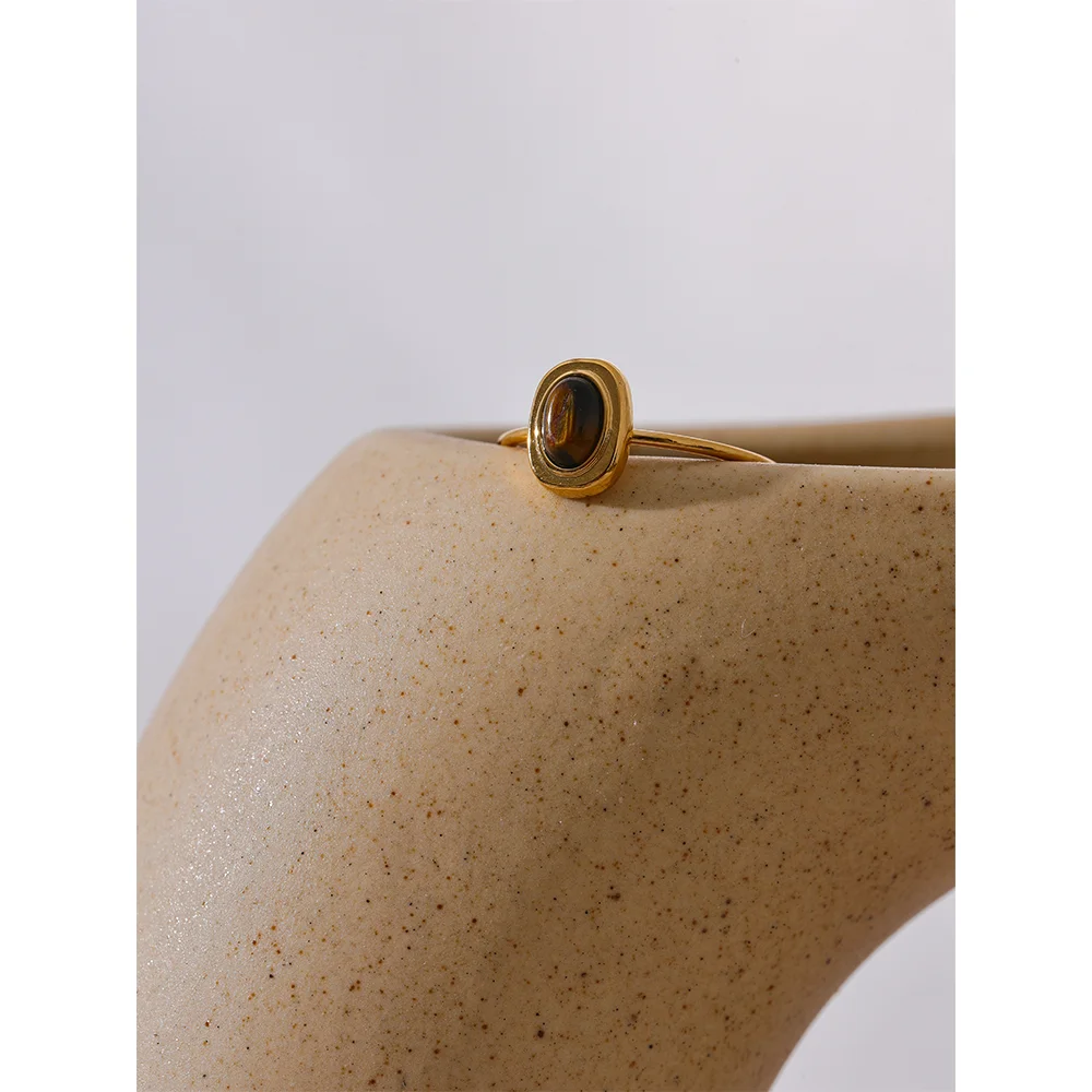 Chic Natural Stone Oval Ring