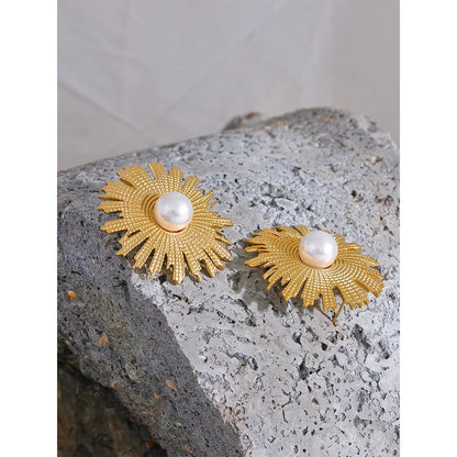 Vintage Sunflower Pearl Stud Earrings in Gold