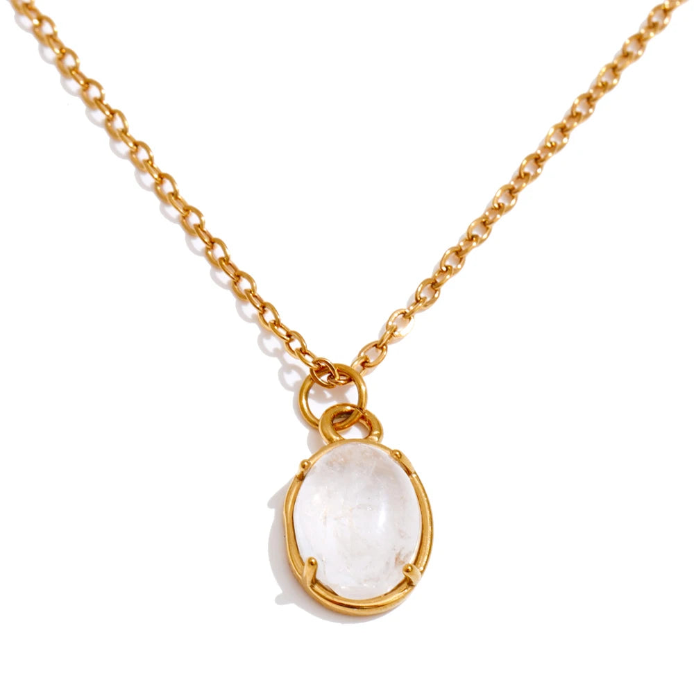 Minimalist pendant in necklace design with natural stone