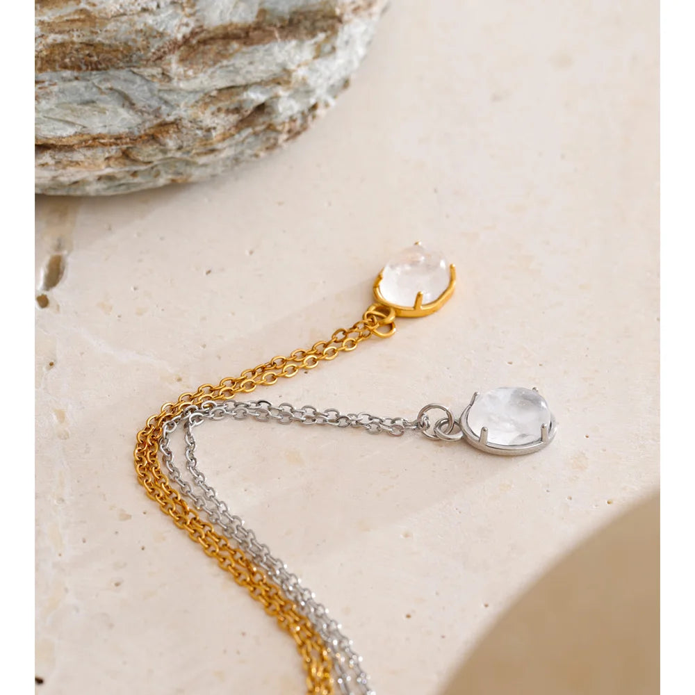 Pendant necklace gold featuring smooth oval natural stone