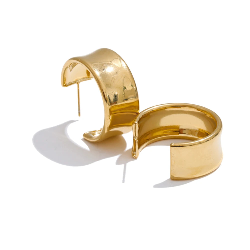 Handmade jewelry C shape hoop earrings with gold plated shine in stainless steel jewelry