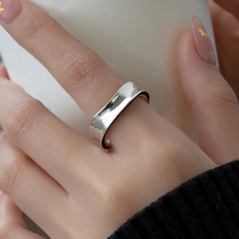 Adjustable Irregular Smooth Ring