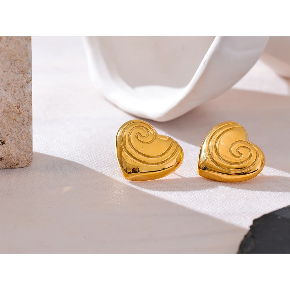 18K Gold Plated Heart Stripe Stud Earrings