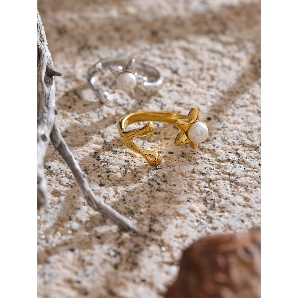 elegant gold plated adjustable ring with flower and simulated pearl for women