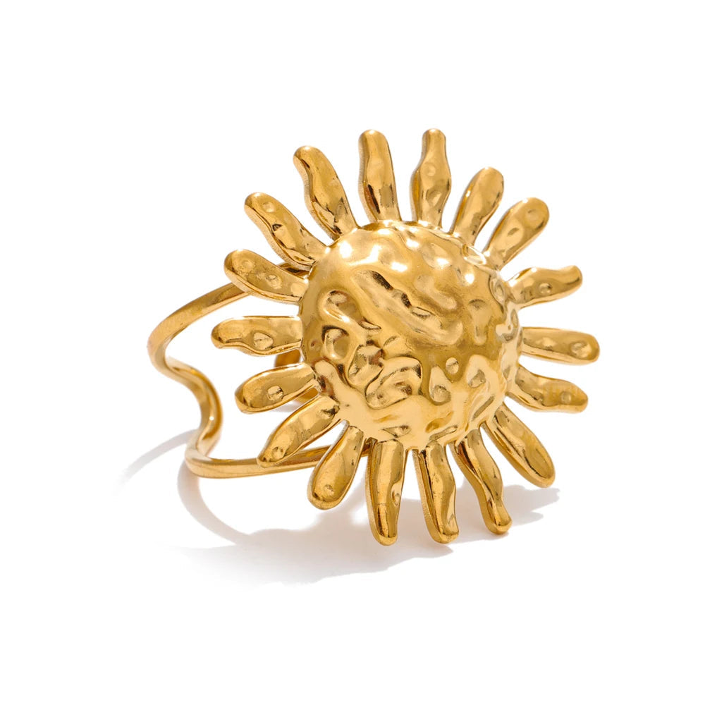 Gold flower open ring with polished waterproof jewelry shine