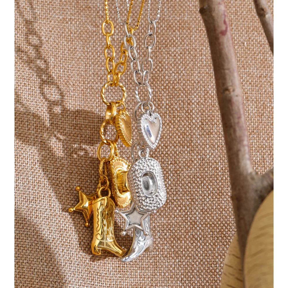 Elegant necklace gold necklace with heart and star design