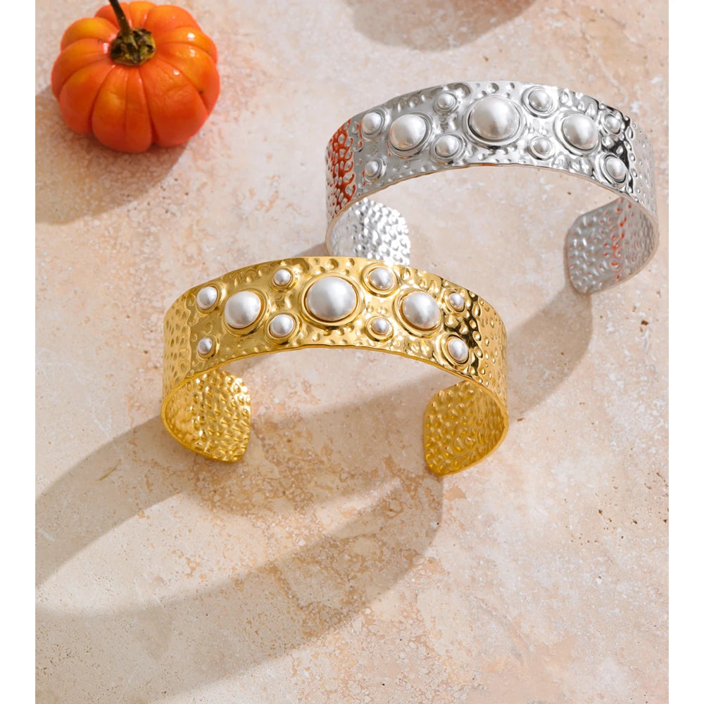 Polished gold bangle bangle cuff with luminous pearls