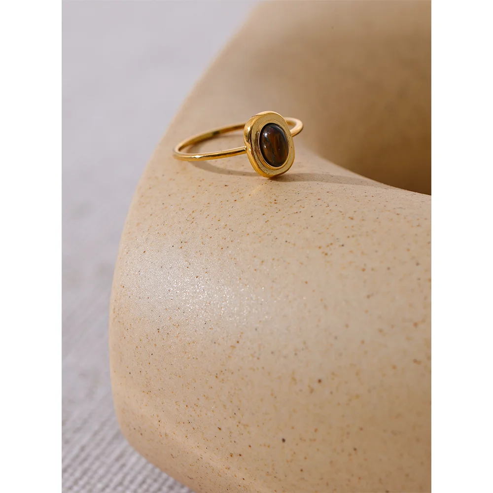 Chic Natural Stone Oval Ring